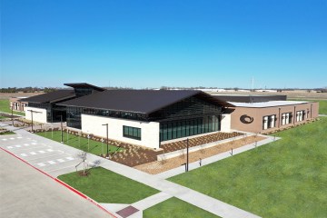 Image of the Farmersville Campus